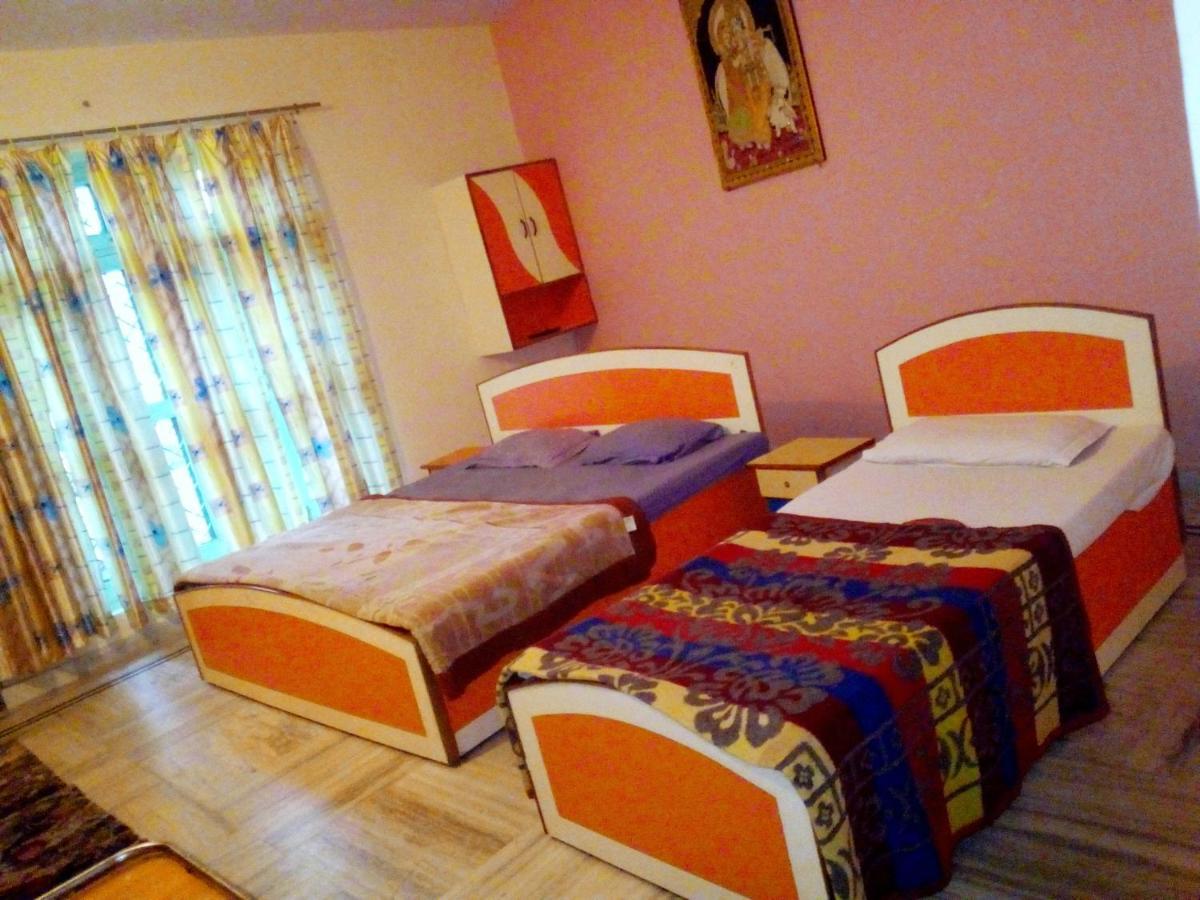 Hotel Surya Laxman Jhula Rishīkesh Εξωτερικό φωτογραφία