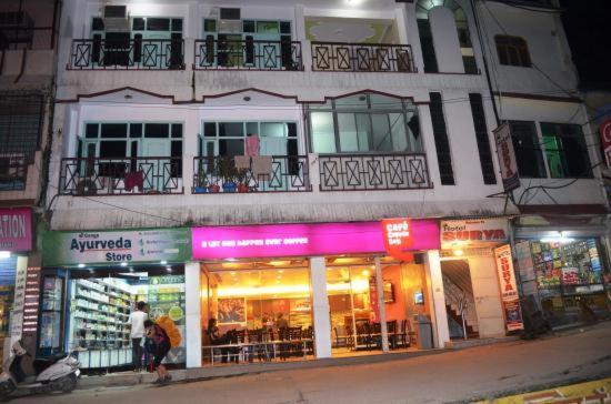 Hotel Surya Laxman Jhula Rishīkesh Εξωτερικό φωτογραφία
