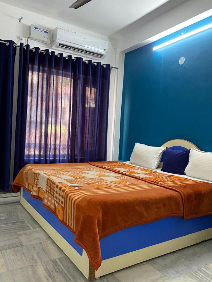 Hotel Surya Laxman Jhula Rishīkesh Εξωτερικό φωτογραφία