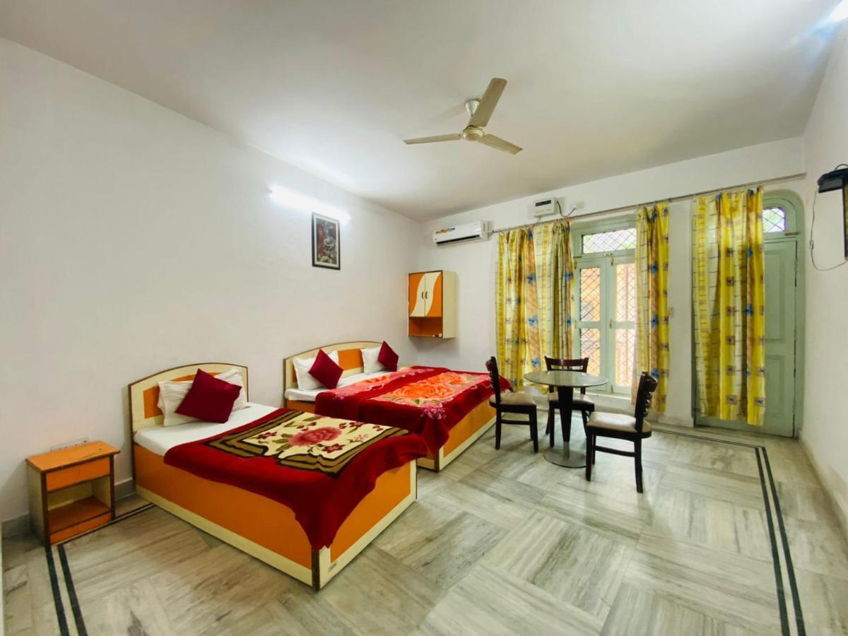 Hotel Surya Laxman Jhula Rishīkesh Εξωτερικό φωτογραφία
